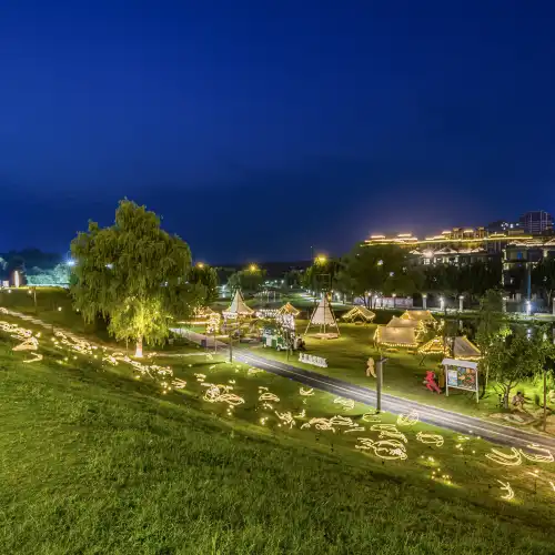Popular Night Attractions in Xingyang
