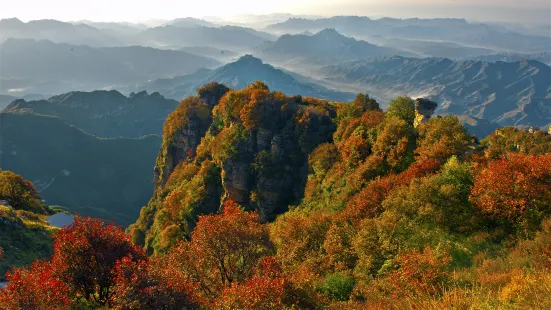 白石山世界地質公園