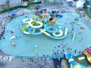 Dreamy Bùtòu Theme Park
