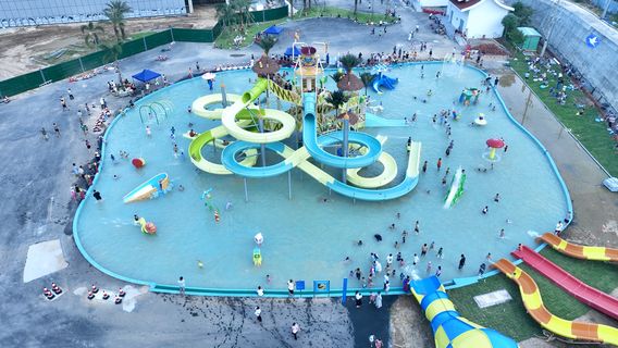 Dreamy Bùtòu Theme Park