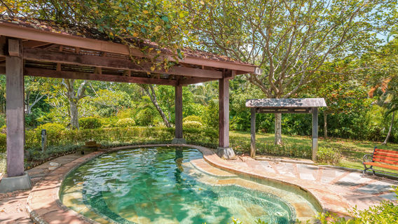 Hot Spring Dongyu Island Boao