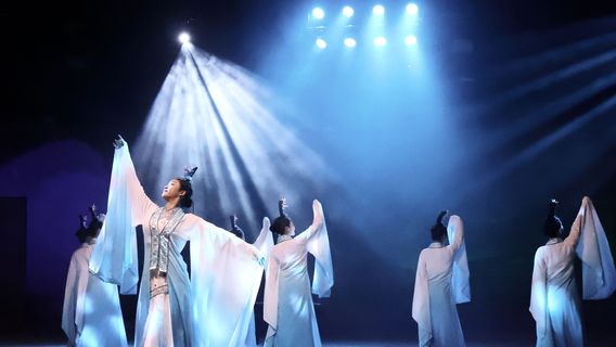 nan shen dong po chen jin shi yan yi ju chang ban