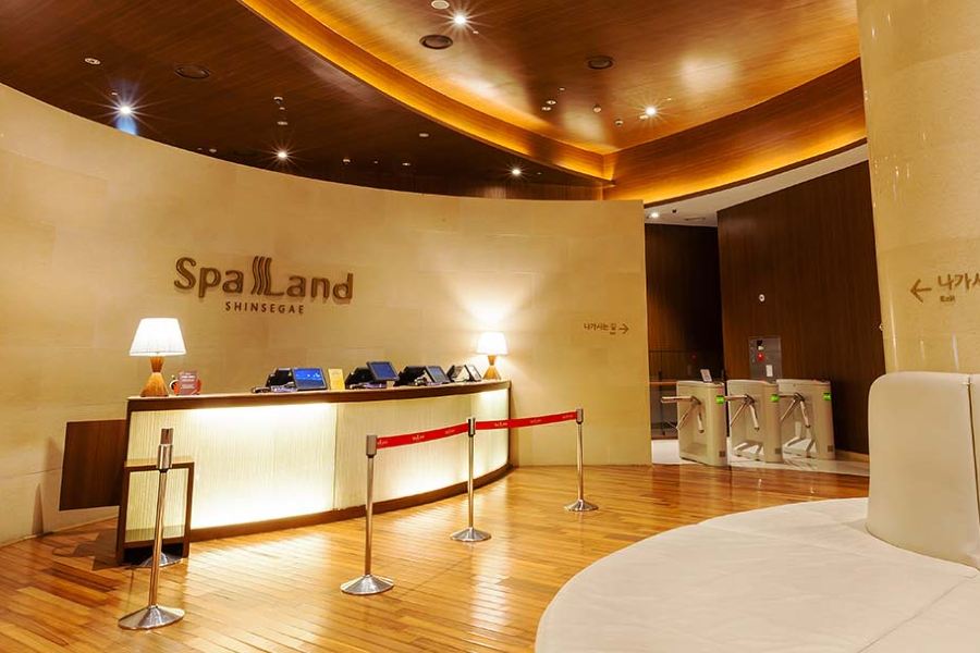 Spa Land (新世界百貨Centum City店)