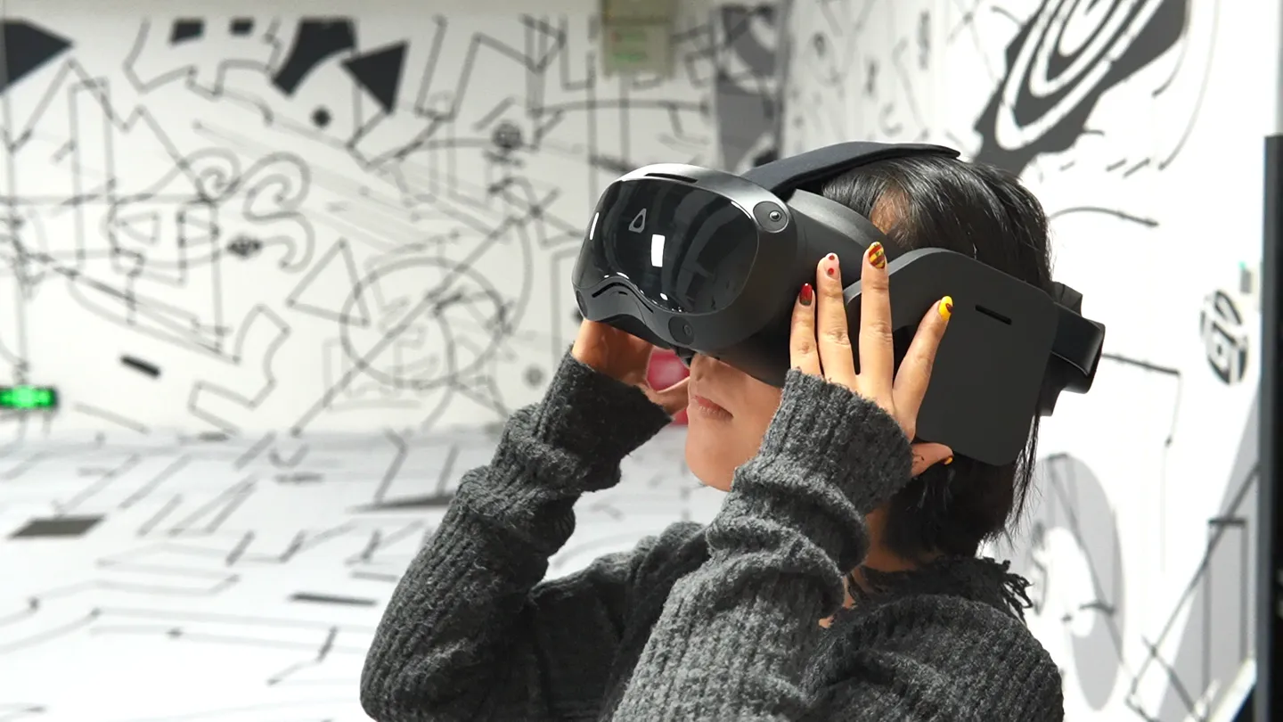 4_Mountains, Seas or Fantasy Realms - Immersive VR Theater(Aegean Mall Branch)