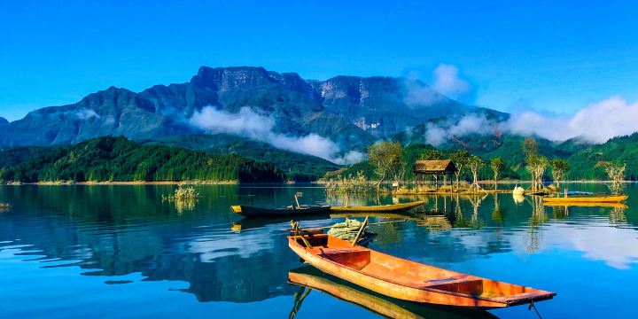 Mt. Wawu of China