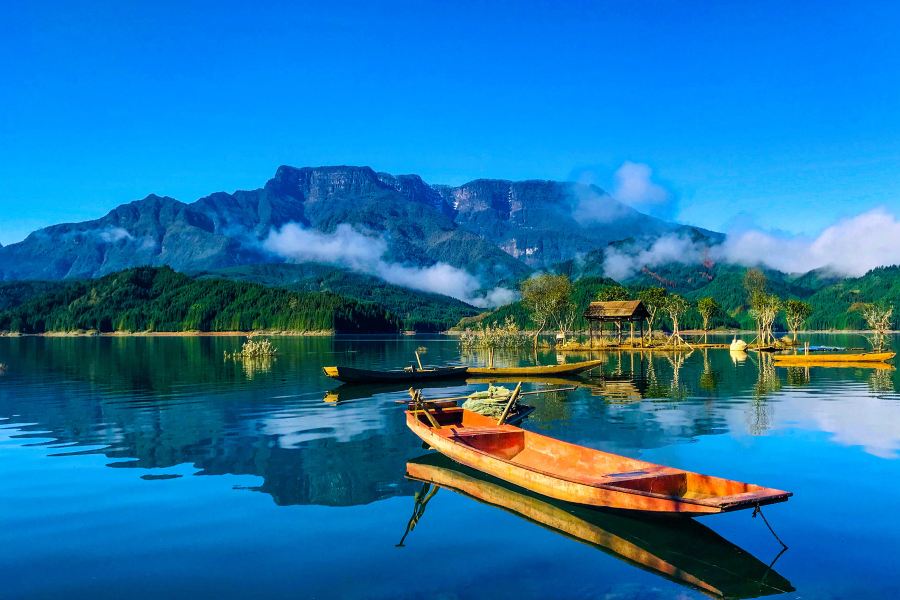 瓦屋山景區
