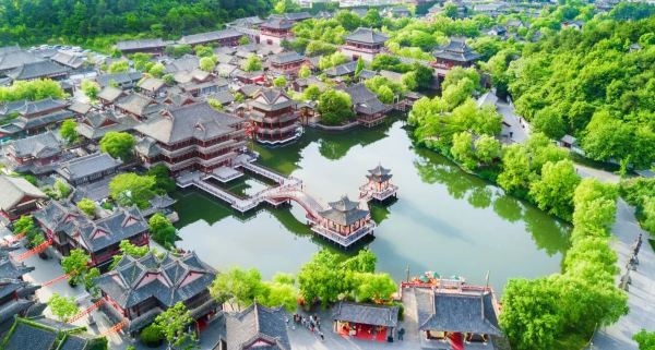 Dubai to Yiwu flight