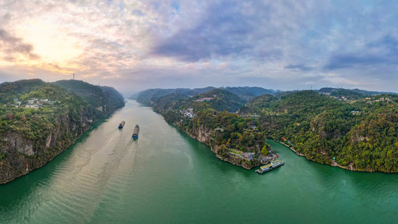 Пейзажный район ущелья Синьцзян