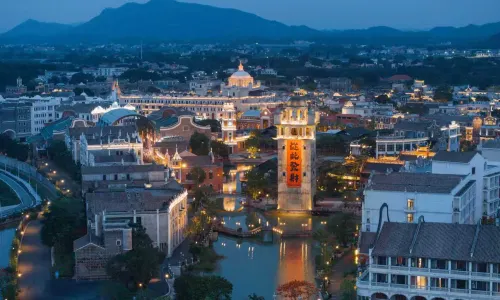 Chikan Guangdong Overseas Chinese International Tourism Resort