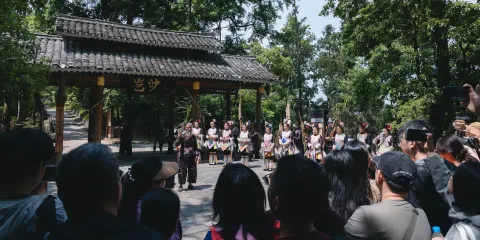 岜沙苗寨門票 + 觀光車成人票