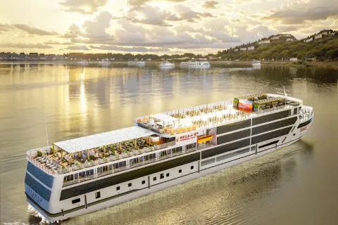 세기 강산여시호 크루즈