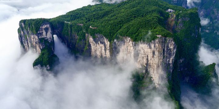 Tianmen Mountain National Forest Park