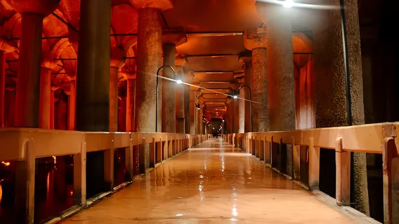 Basilica Cistern