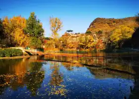 Природная живописная зона в долине Циньюй