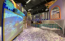 追風奇幻島-高雄夢時代-AI機器人星球