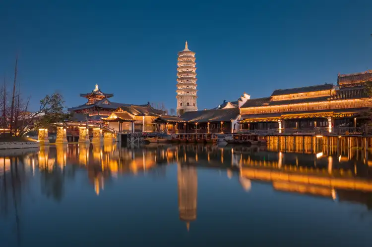 Hotel dekat Fengyuan Double Bridges