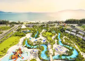 Mikazuki Water Park 365