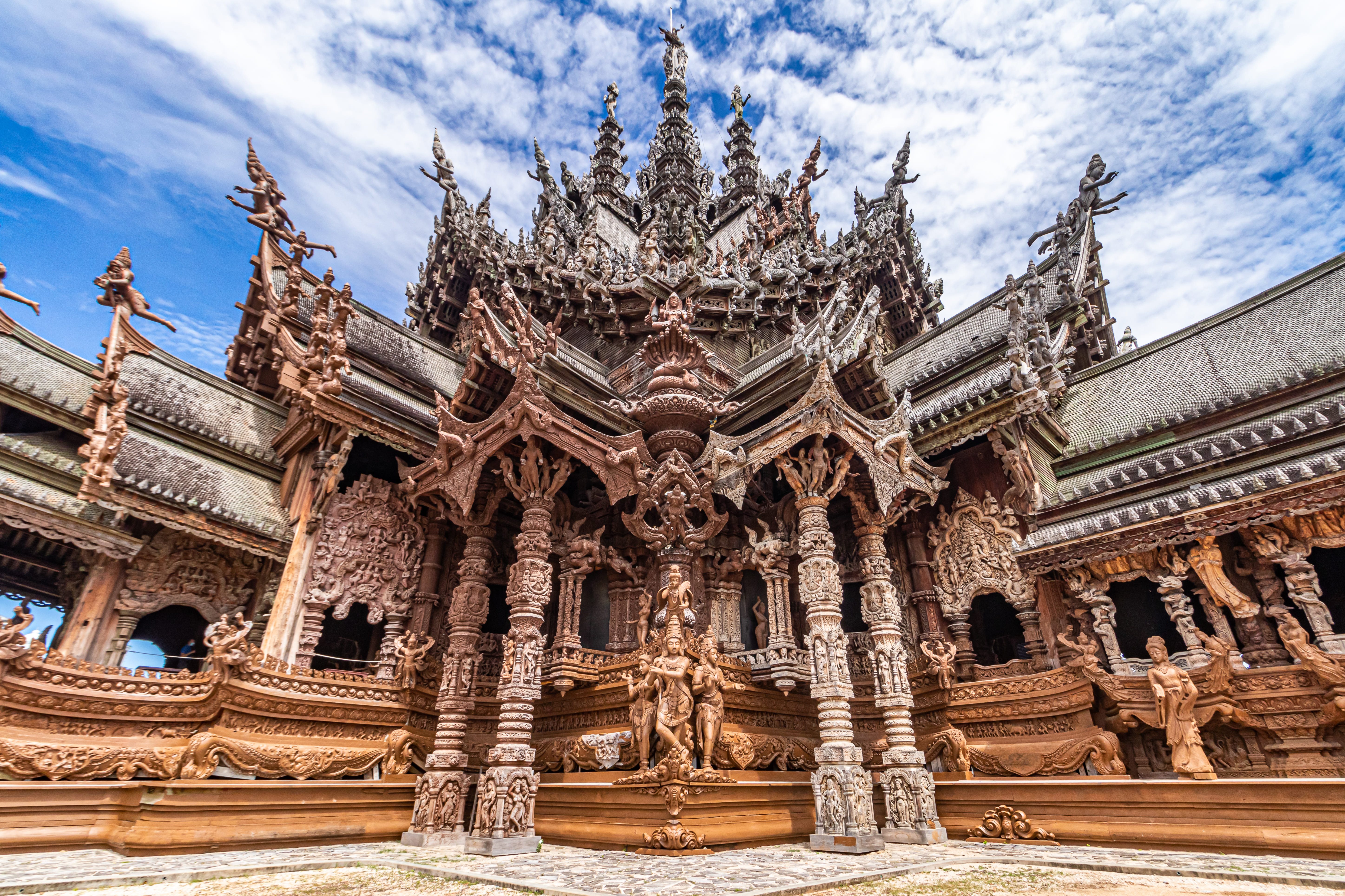 ปราสาทสัจธรรม