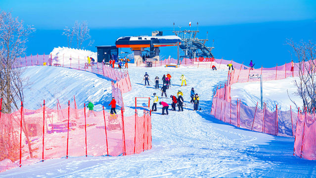 Wanfeng Tonghua Ski Resort