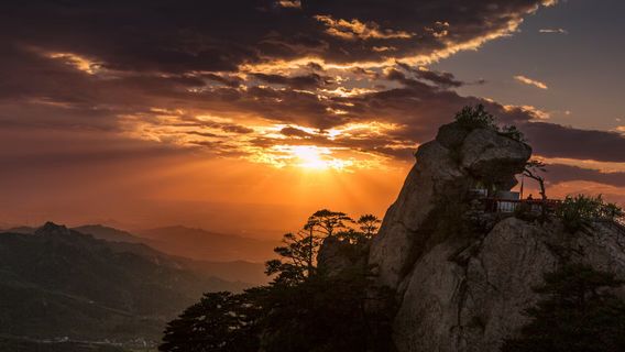 Qianshan Xianrentai National Forest Park