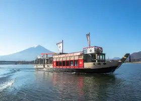 河口湖遊覽船 天晴