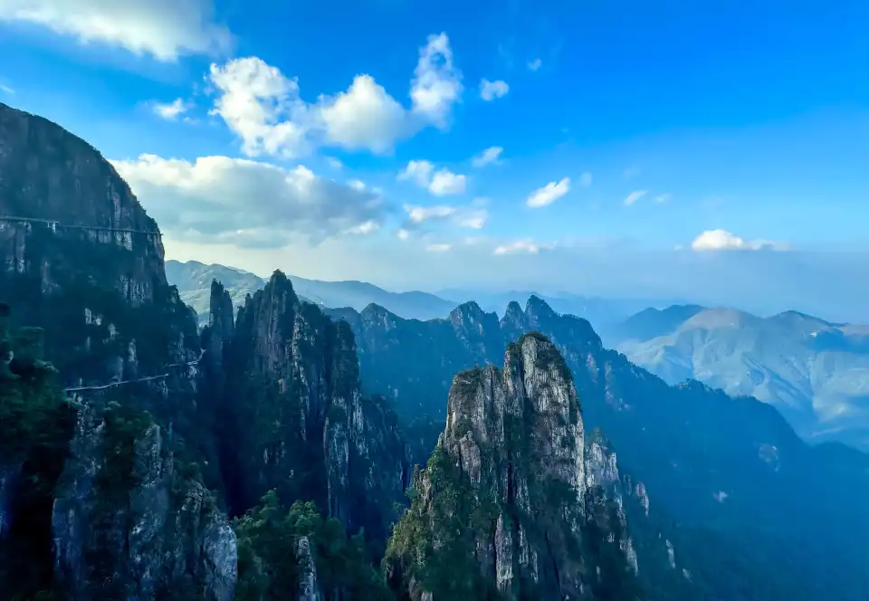 5_Wuzhifeng Scenic Area In Mangshan