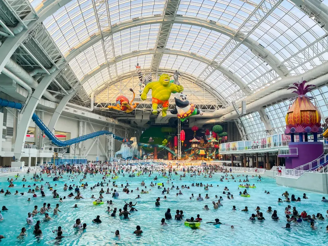 4_DreamWorks Water Park