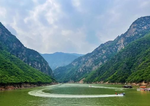 Zhengguo Canal Scenic Area