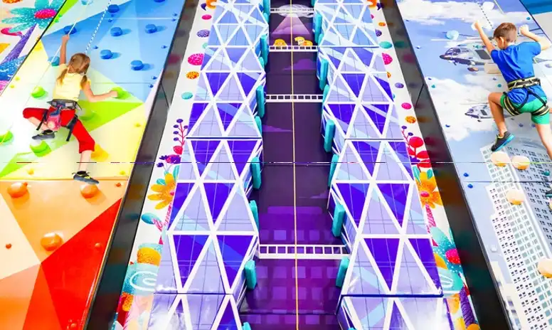 Hotels near Playtopia Adventure Senayan Park