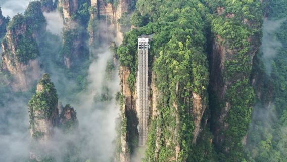 Bailong Elevator