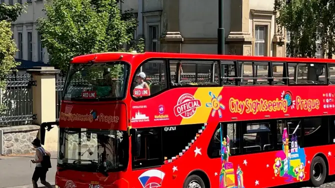 2_City Sightseeing Prague Hop-on Hop-off Bus Tour