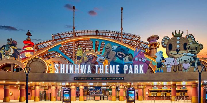 Shinhwa Theme Park
