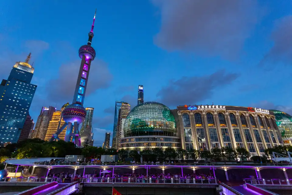 2_Huangpu River Cruise(Oriental Pearl Tower Cruise Terminal)
