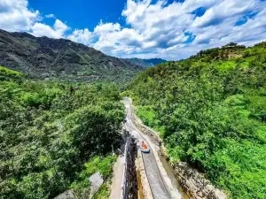 East China Tiger Leap Gorge Adventure Rafting