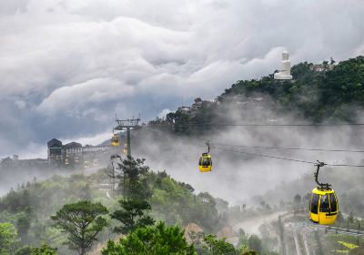 巴拿山山腳纜車站