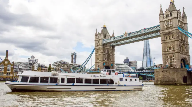 2_Thames River Cruise