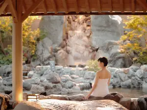 Kobe Minato Onsen Ren