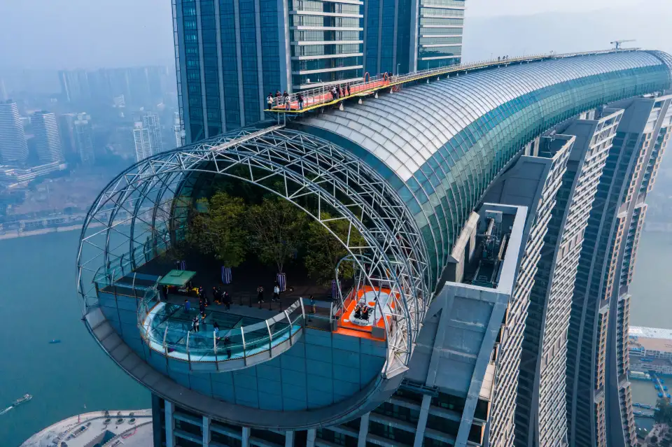 1_Exploration Deck · Viewing Gallery