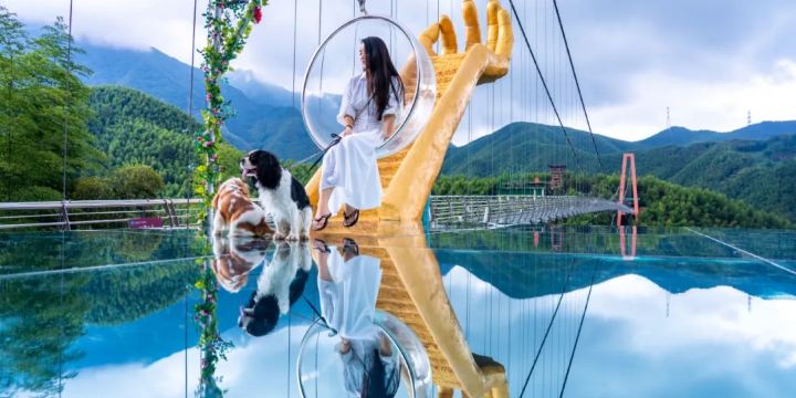 Dazhuhai Tourist Area of China