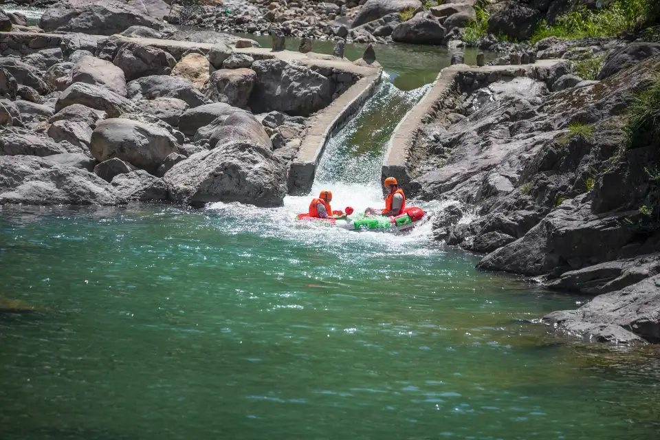 5_龍王山峽谷漂流