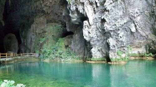 Baimo Cave