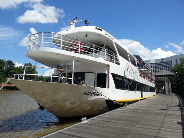 Sarawak River Cruise