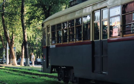 Hongqi Street Route 54 Cultural Tourism Train