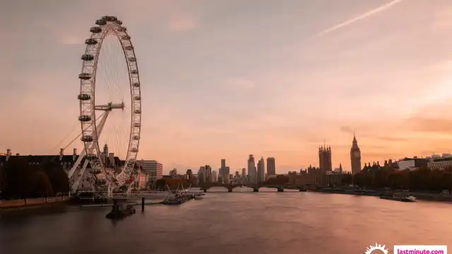 Hotels near London Eye