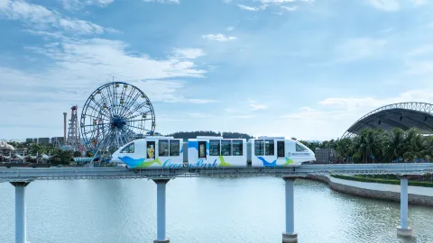 South Sea Train attraction in Lingshui