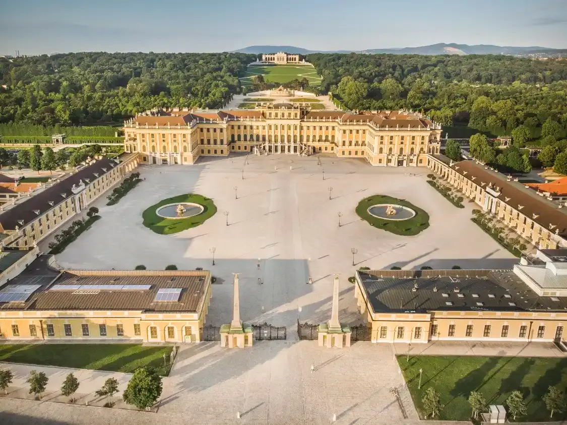 Hotels near Schönbrunn Palace