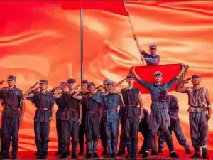 《 huang he da he chang 》 min zu kang zhan shi shi ju