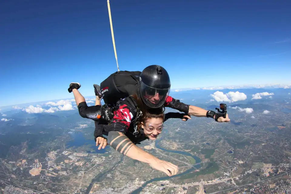 2_Skydive Tarhe