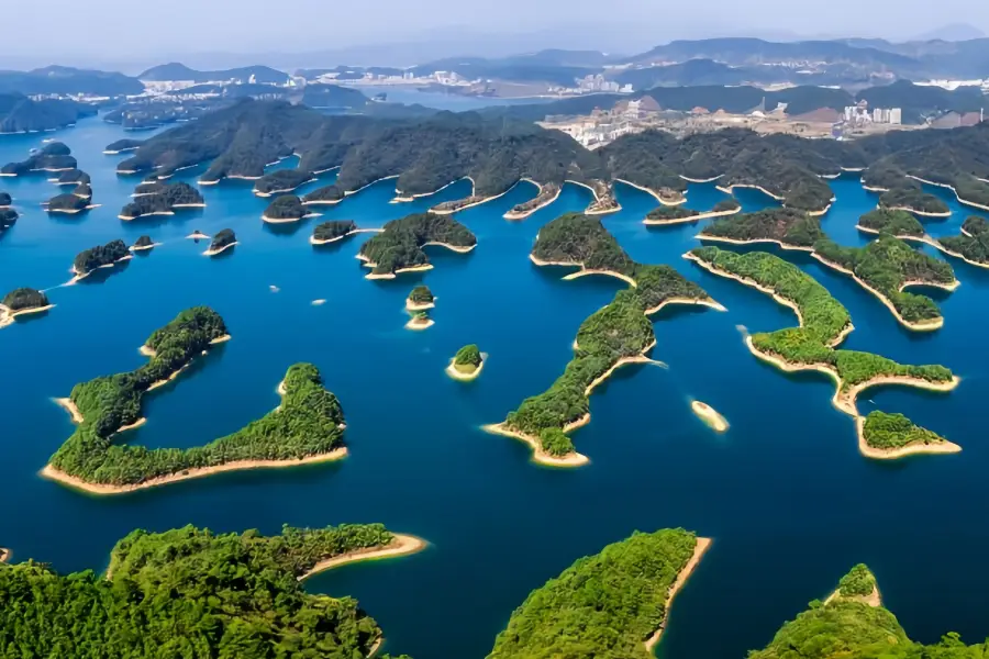 千島湖東南湖區休閑艇（東南湖區旅遊碼頭）