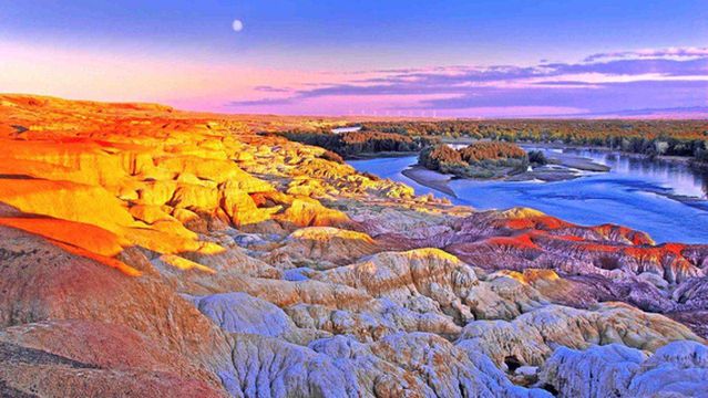 Sunset Sightseeing in Burqin